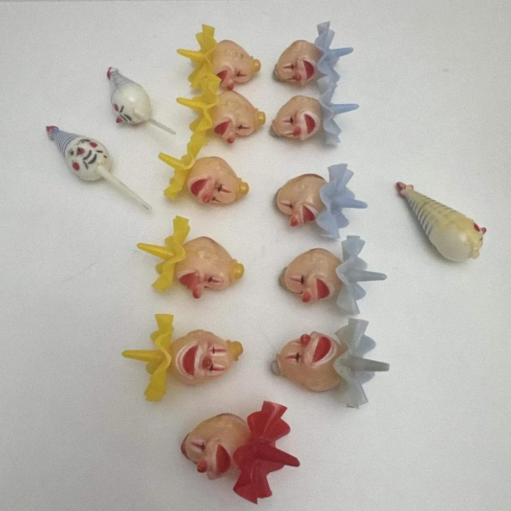 Authentic WILTON W.77 Vtg Lot of 14 Clown Head Cake Toppers Circus Cupcake Picks